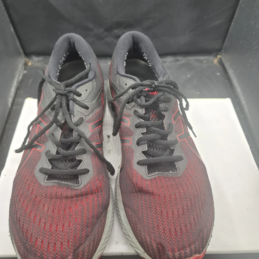 Asics Black and Red Athletic‎ Shoes